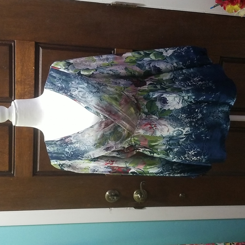 Floral V-Neck Women Top - Multicolor